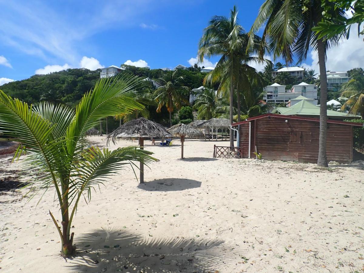 Ti Kaz Emeraude - Mer, Soleil Et Sable Fin, Piscine Et Tennis Saint-Francois  Esterno foto