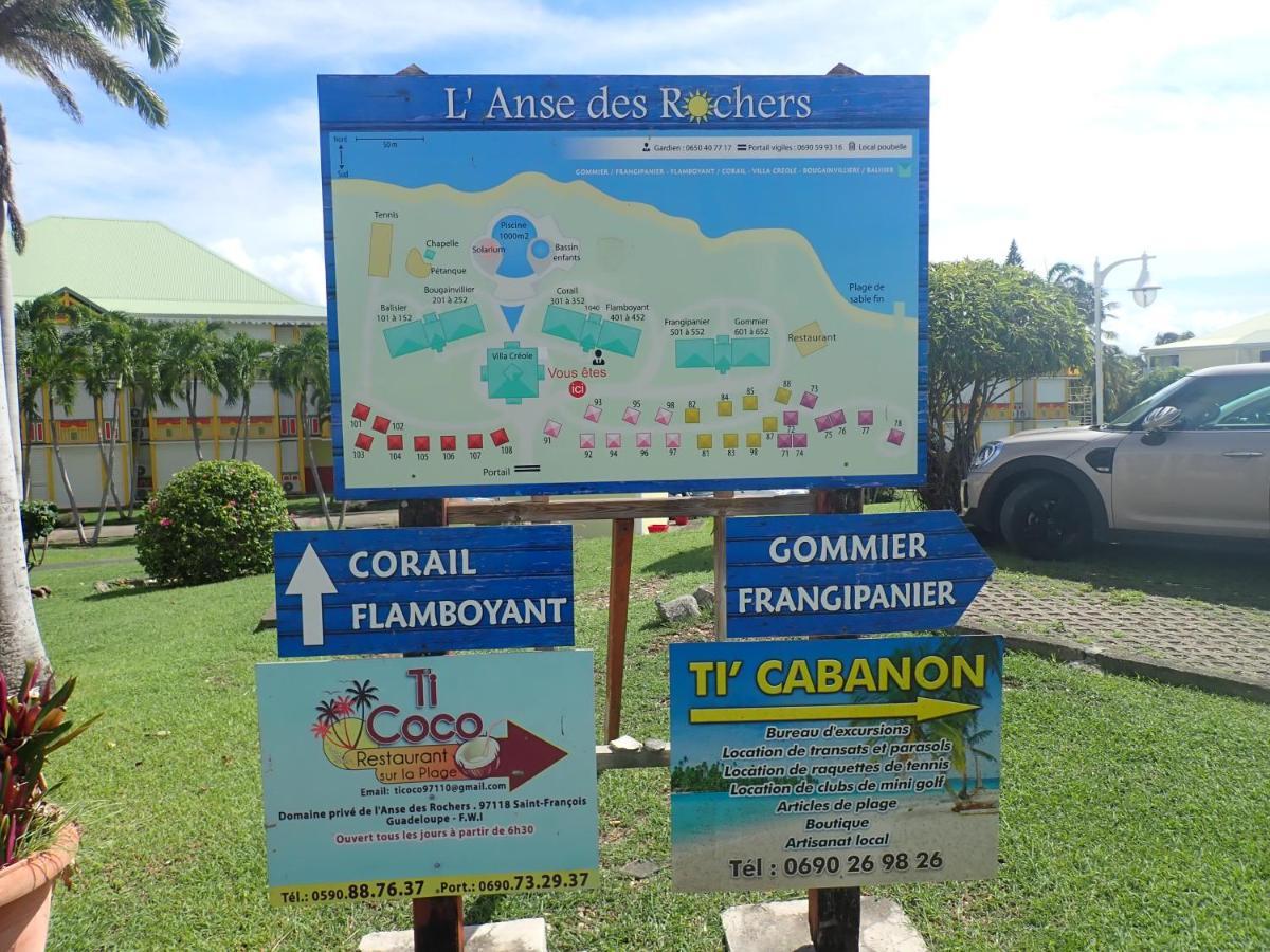 Ti Kaz Emeraude - Mer, Soleil Et Sable Fin, Piscine Et Tennis Saint-Francois  Esterno foto