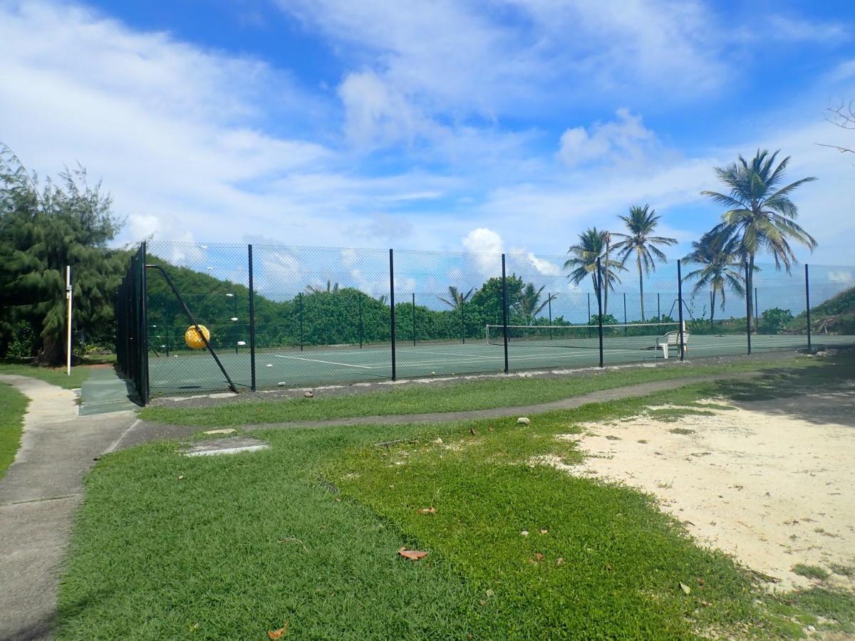 Ti Kaz Emeraude - Mer, Soleil Et Sable Fin, Piscine Et Tennis Saint-Francois  Esterno foto